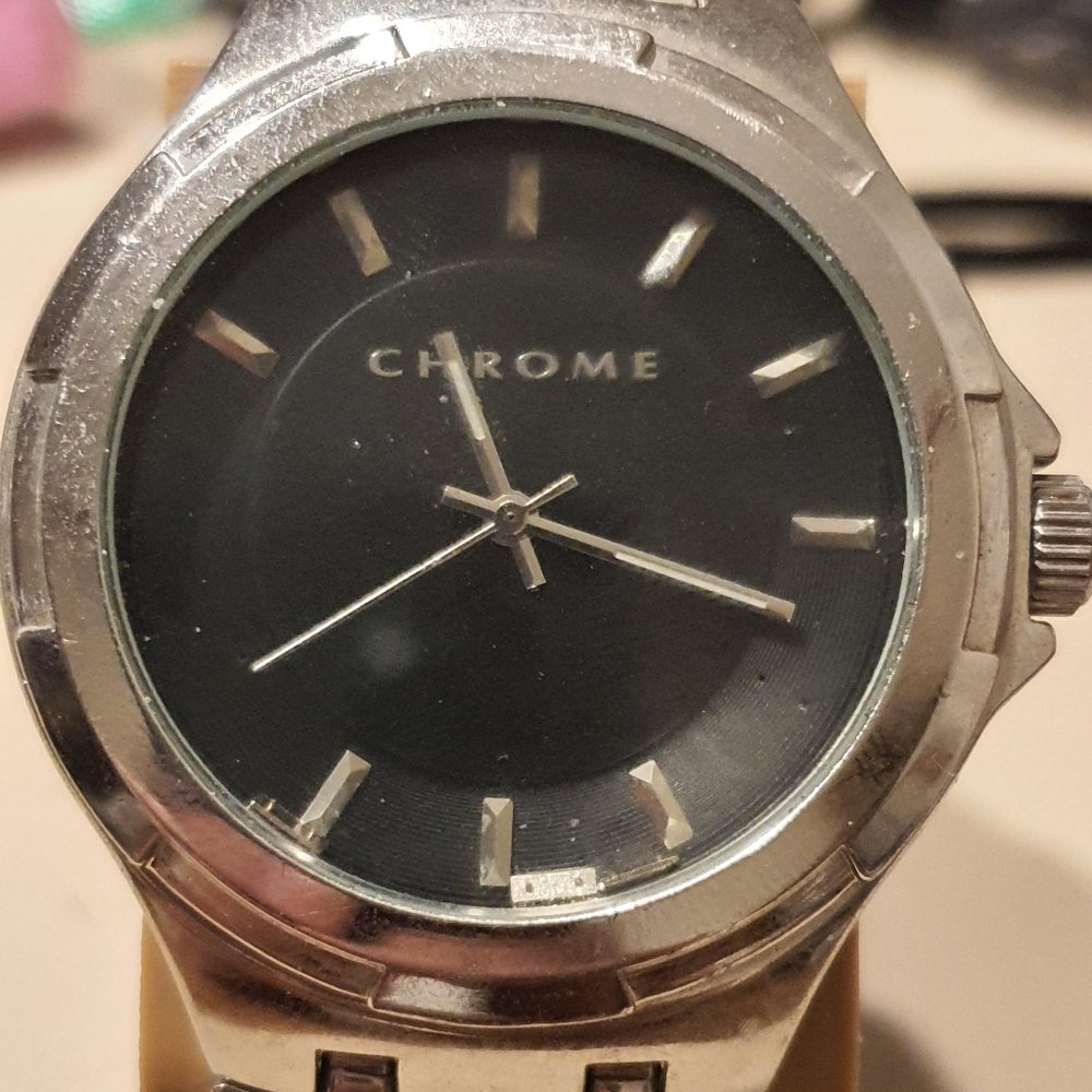 10/$20 Chrome Silver/Black Stainless Steel Men's Watch